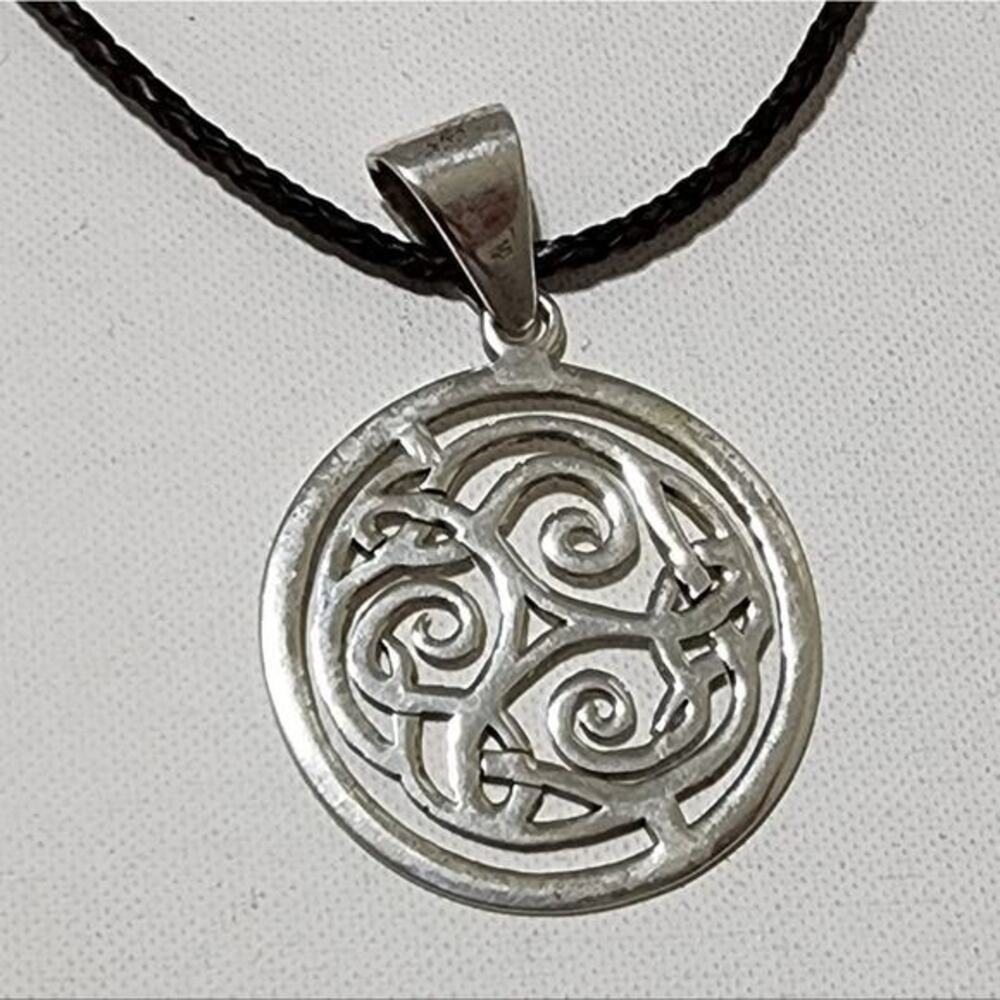 Silpada sterling silver‎ 925 Celtic knot necklace vintage